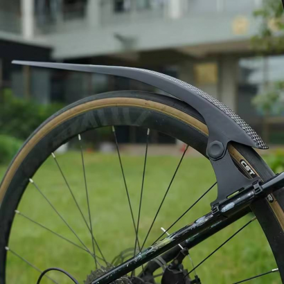 Rowerowy odpinany błotnik ROXAR – uniwersalny